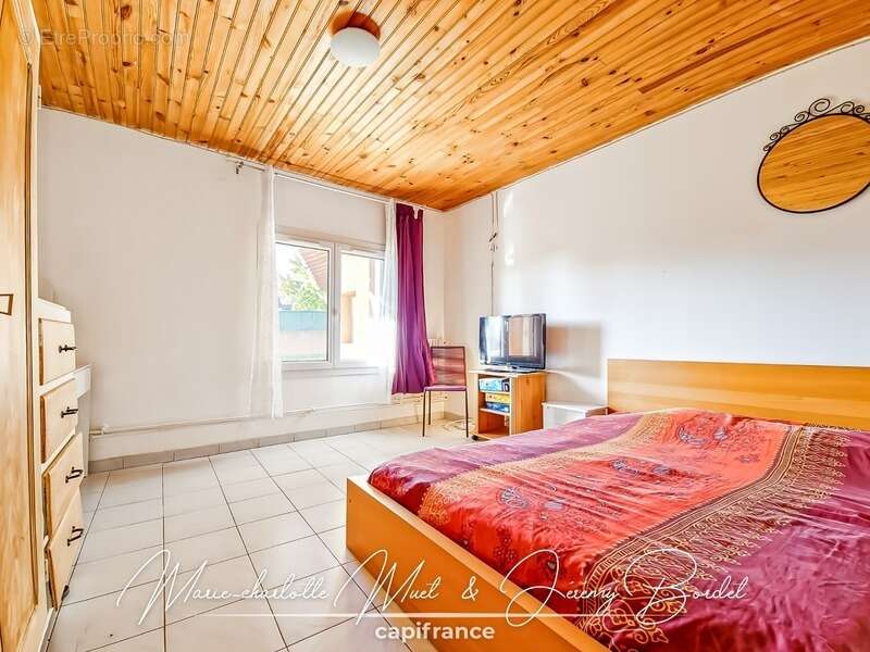 Maison à PONT-DE-VAUX