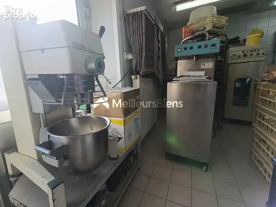 Boulangerie-pâtisserie avec laboratoire - photo 11