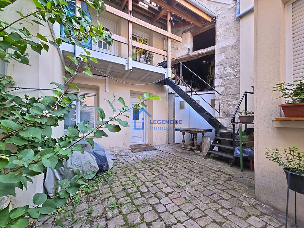 Appartement à PIERRELAYE