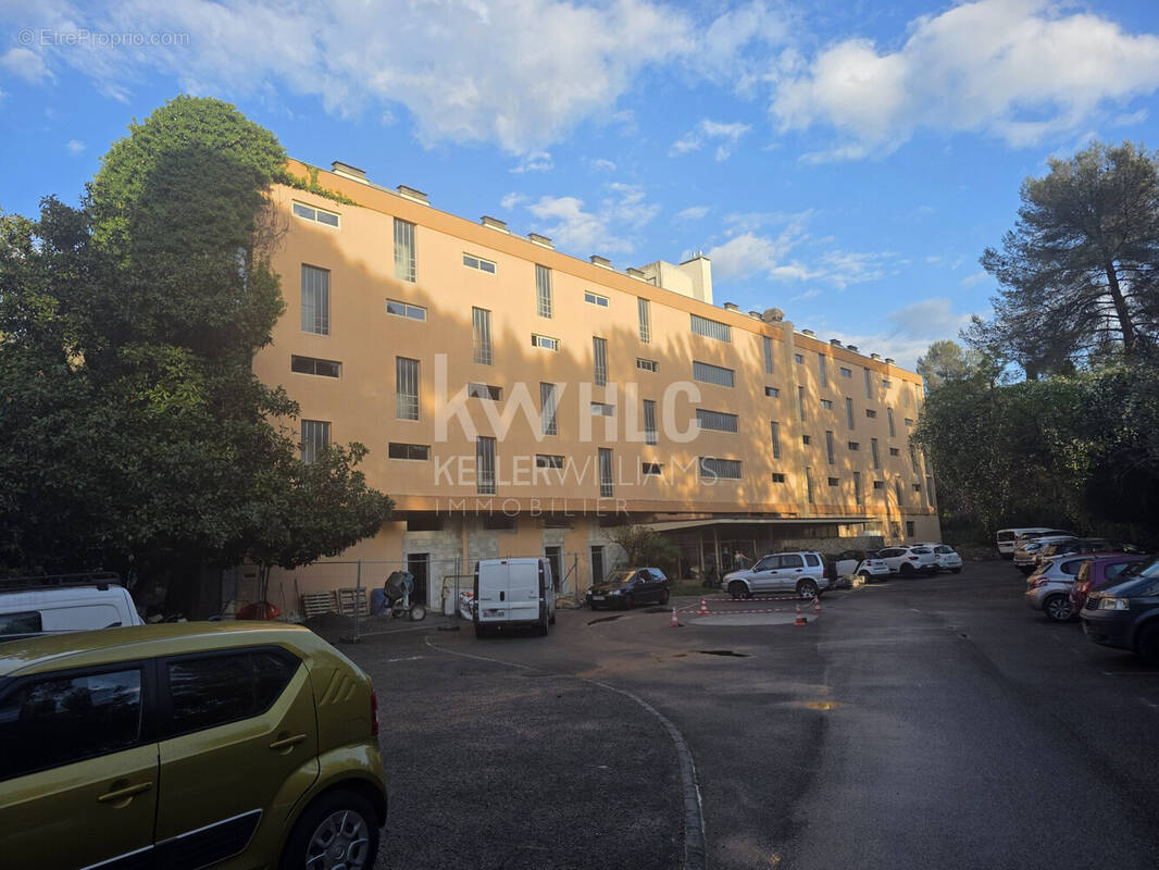 Appartement à PEYMEINADE