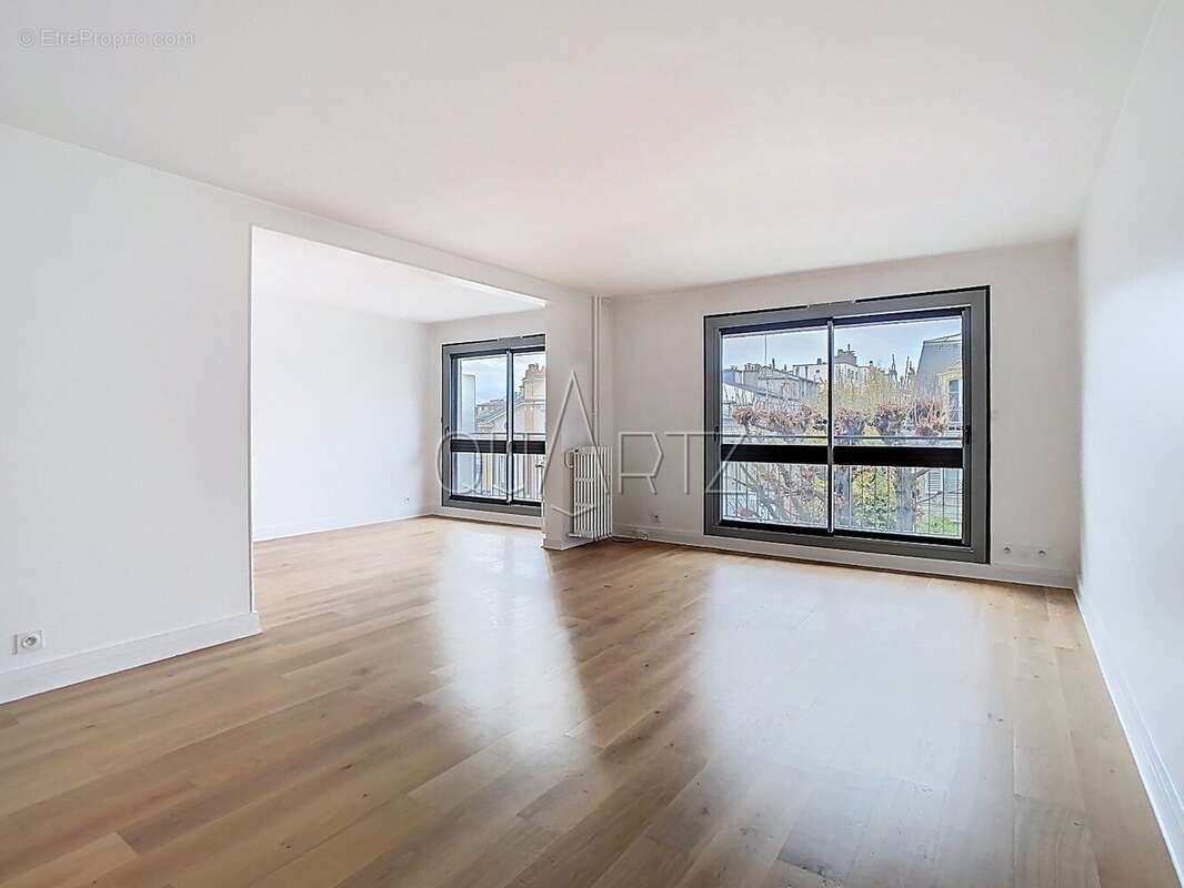 Appartement à LE CHESNAY