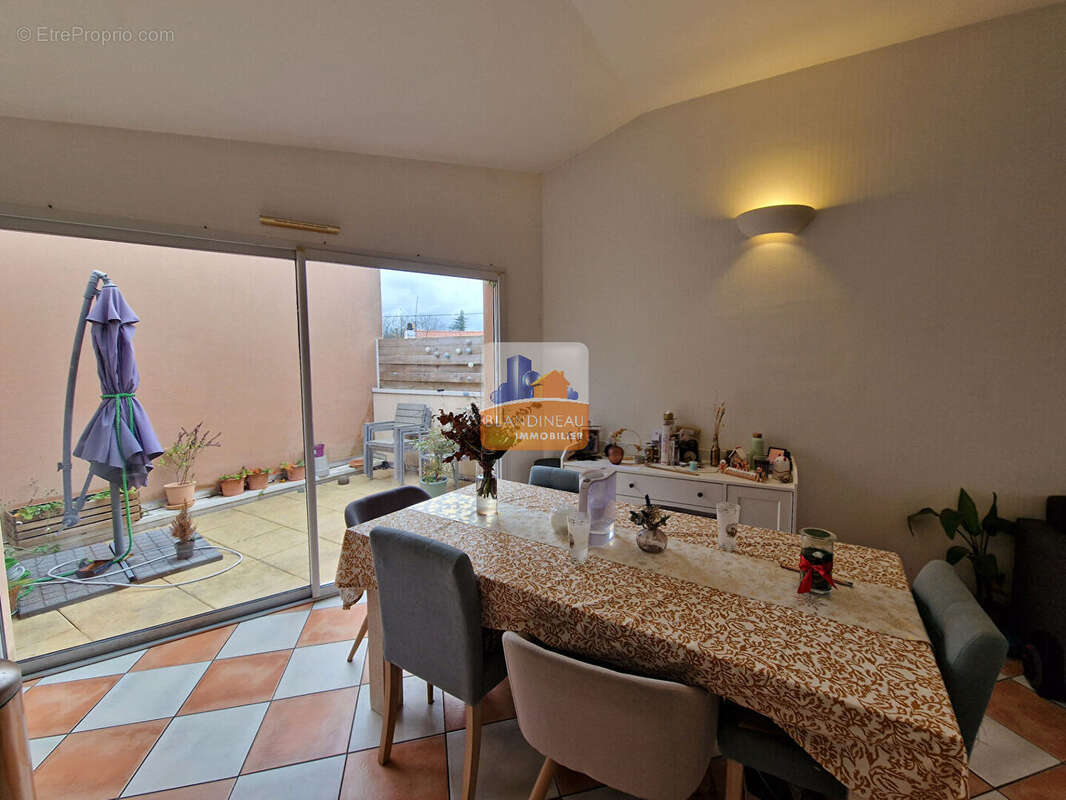 Maison à BOUGUENAIS