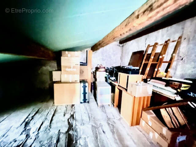 Maison à ROUSSILLON