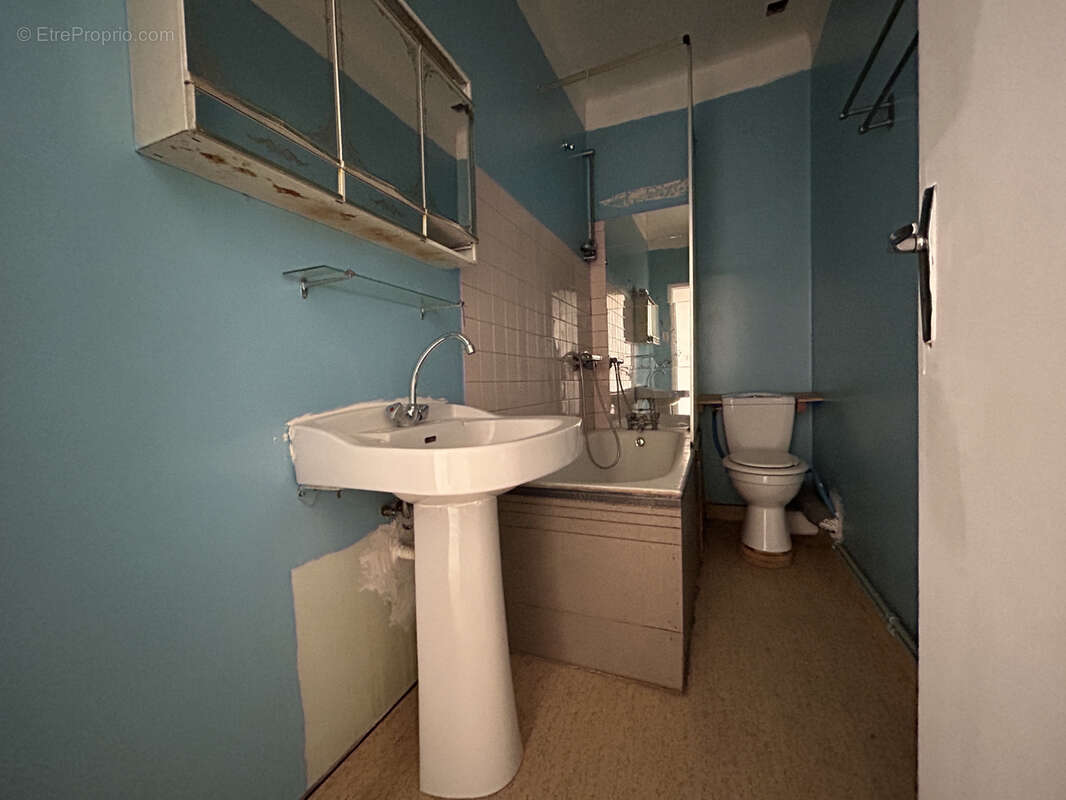 Appartement à NAUCELLE