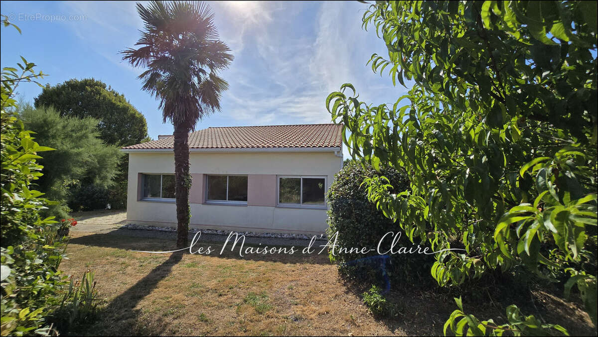 Maison  plain-pied 94 m2 / 4 chambres  / garage/ véranda/ jardin clos et paysager - photo 20