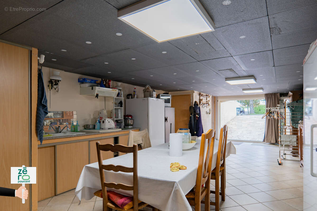 Maison à LES MAGNILS-REIGNIERS