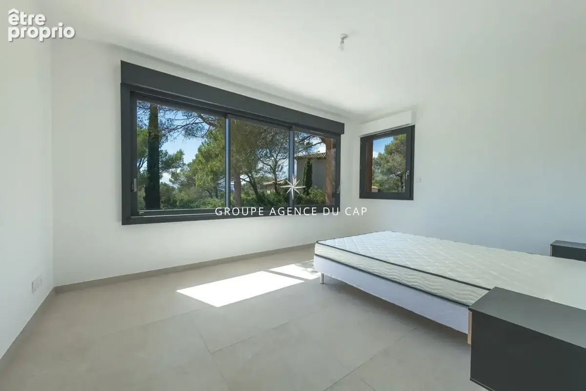 Saint raphael valescure villa 5 pièce(s) 162 m2 piscine - photo 10