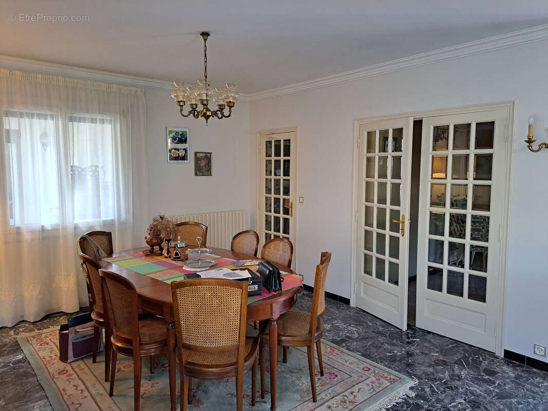Grande maison avec 2 garages - photo 26