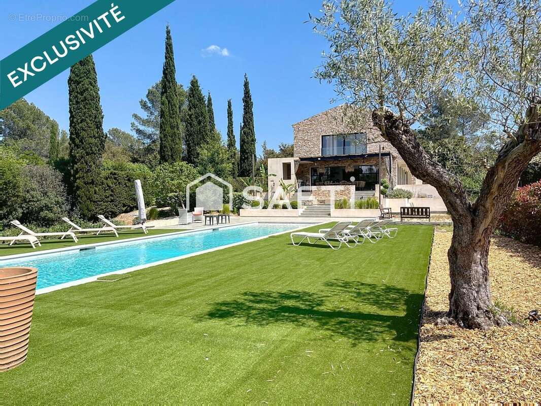 Photo 2 - Maison à PUGET-SUR-ARGENS