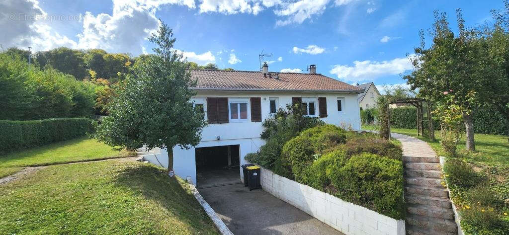 Maison à ARQUES-LA-BATAILLE