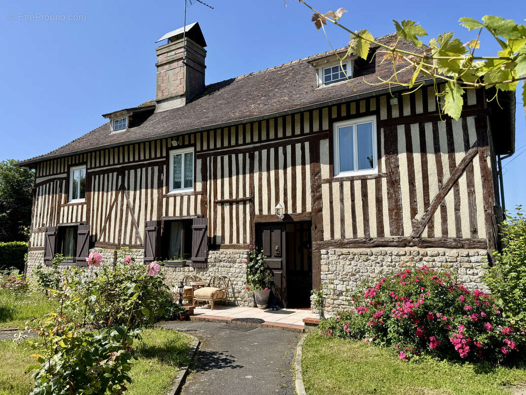 Maison à DOUVILLE-EN-AUGE