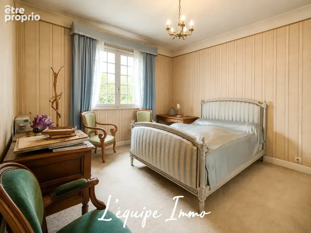 Hyper-centre   maison t5 de plain-pied   147 m2   parcelle de 723 m2 - photo 6