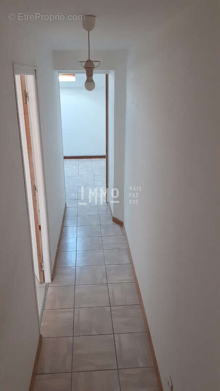 Appartement 201 m² à Coulonge  - photo 8