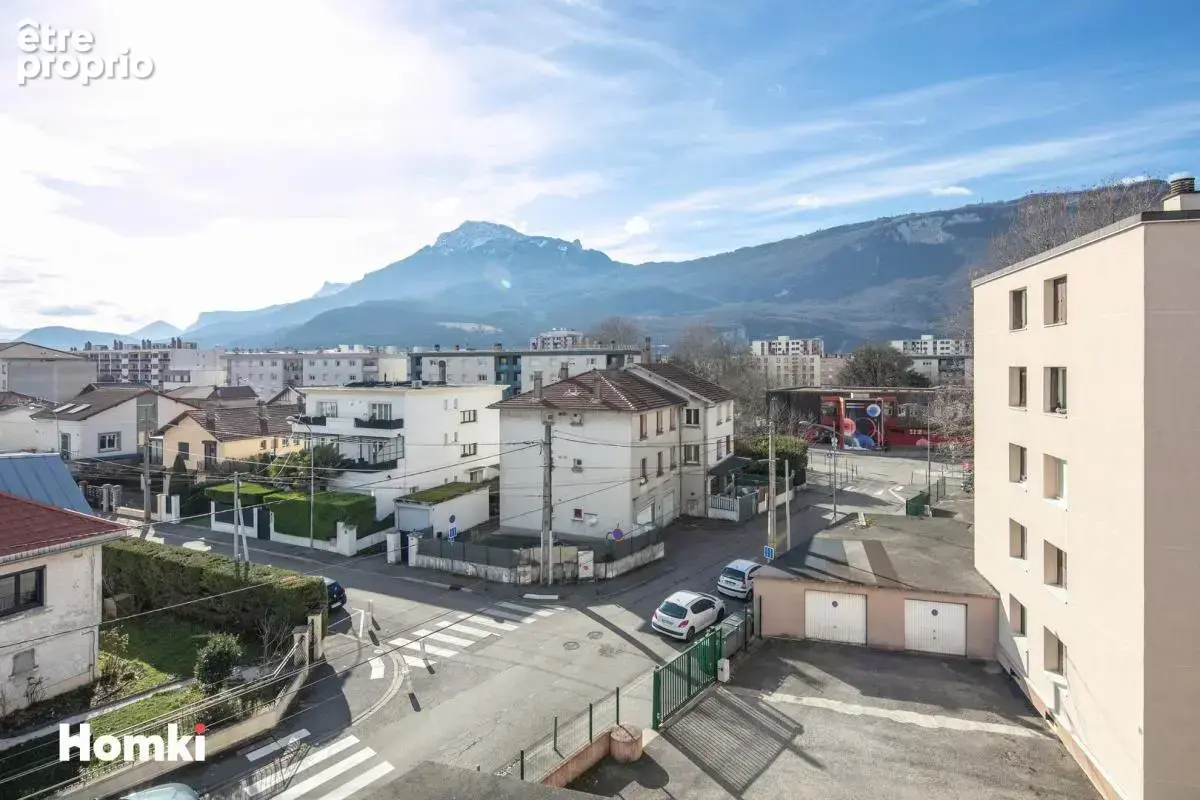 Appartement T3 de 47 m² à Fontaine 38600, Rue Henri Wallon - photo 9
