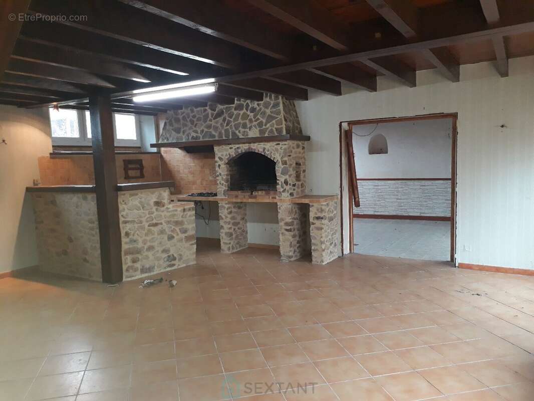 Maison à LA COQUILLE