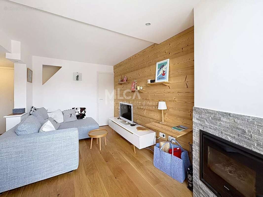 Appartement à SAINT-ETIENNE-DE-TINEE