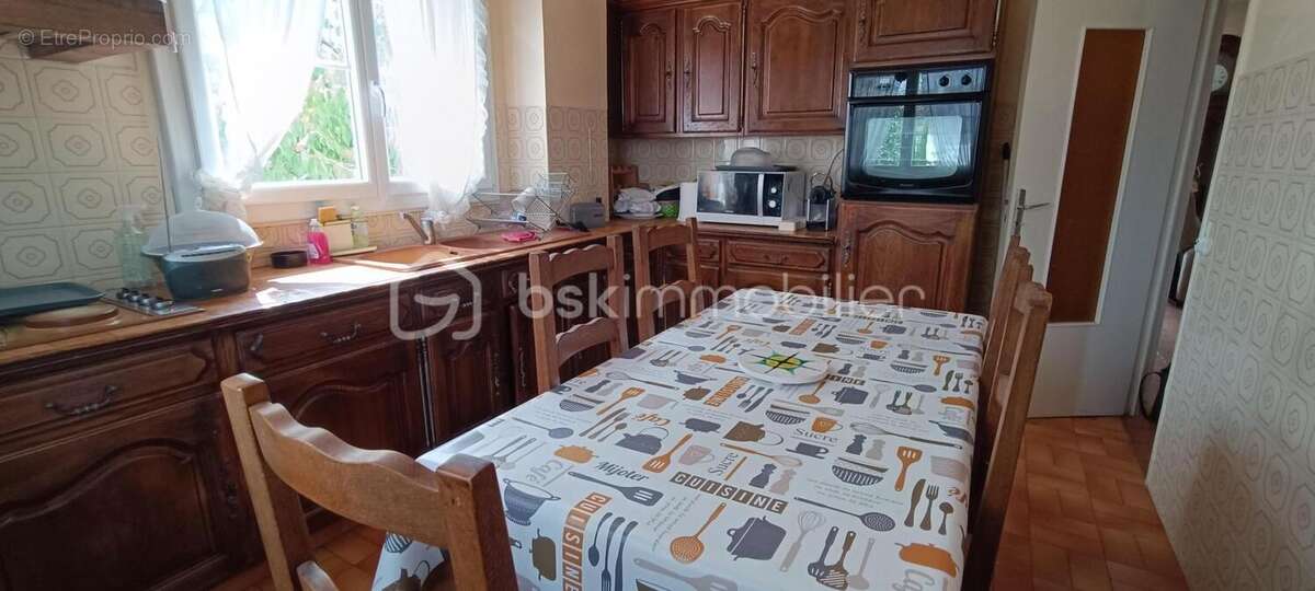 Maison à LE CHATELET-EN-BRIE