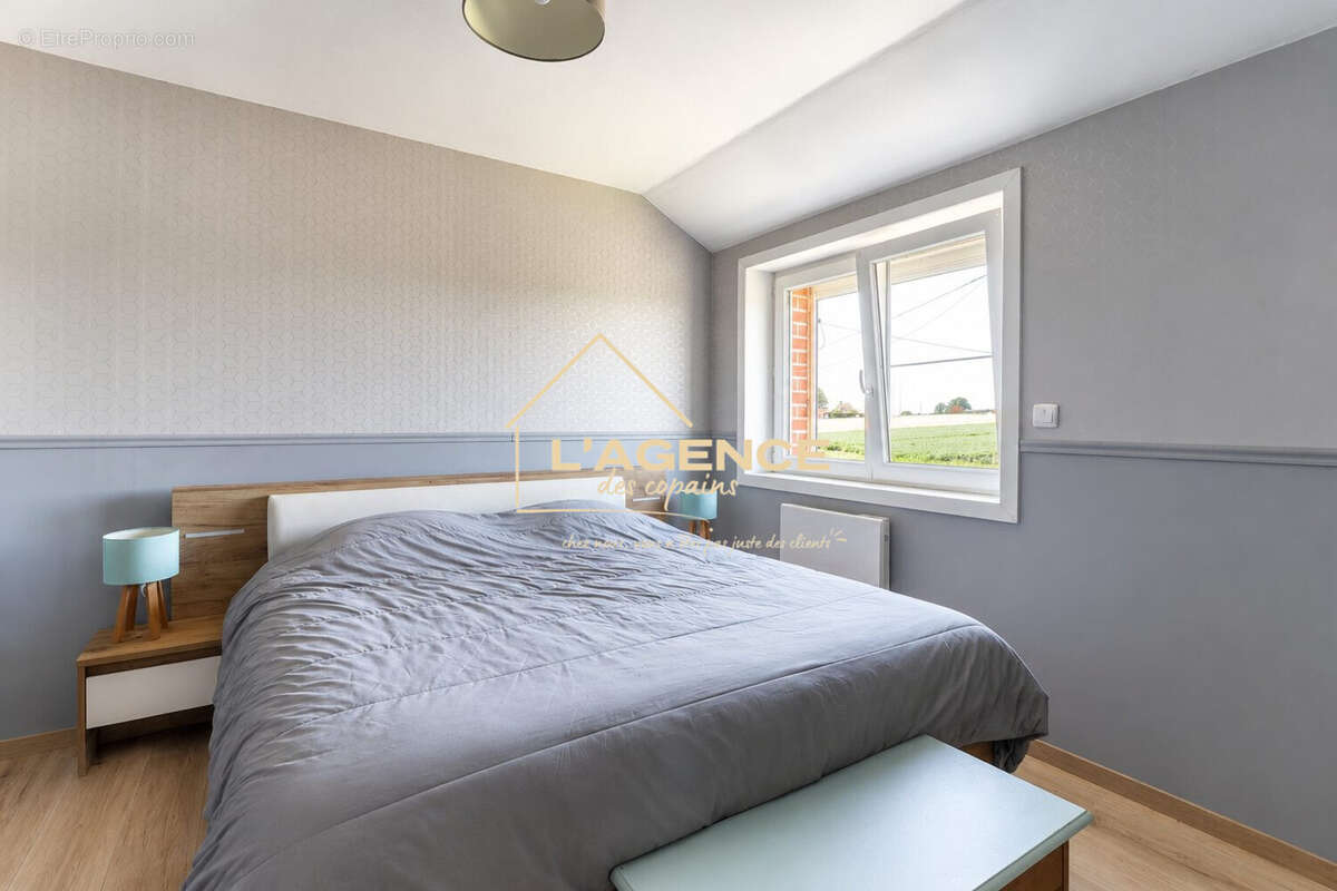 Maison 90 m² à Steenvoorde  - photo 5