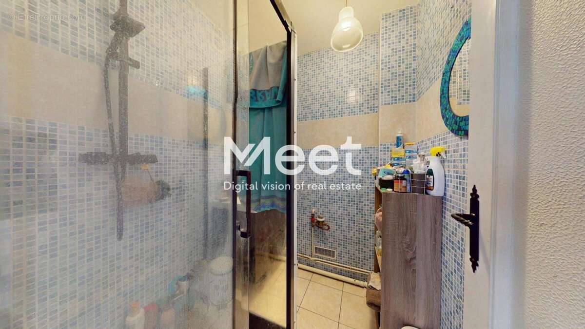 Appartement 4 pièces / 2 chambres - 70 m²  - cave - parking - photo 10
