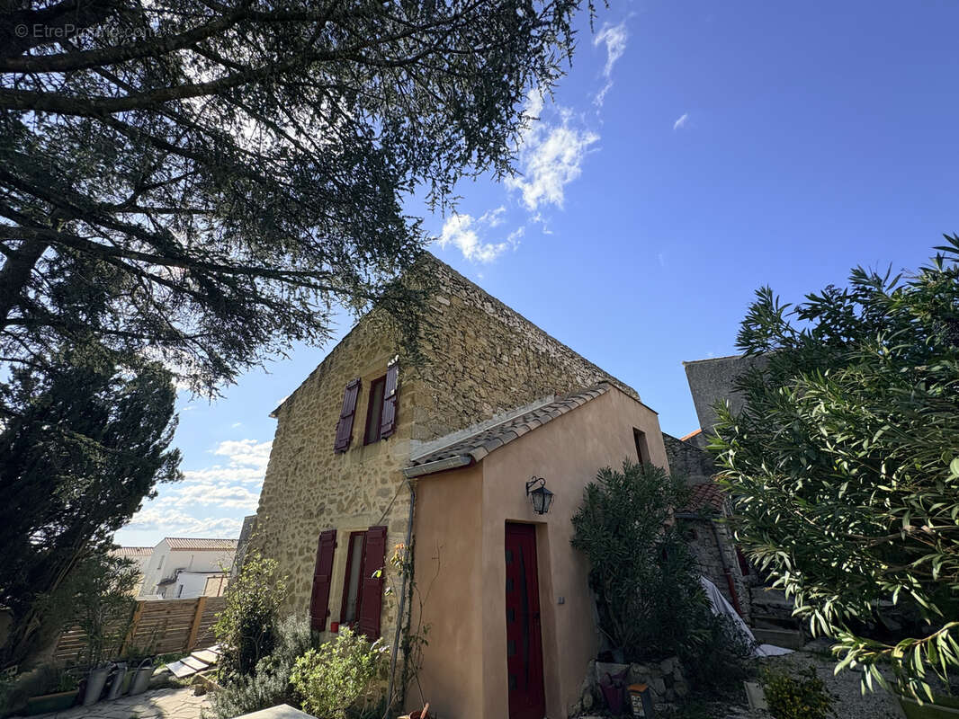 Maison à FONS