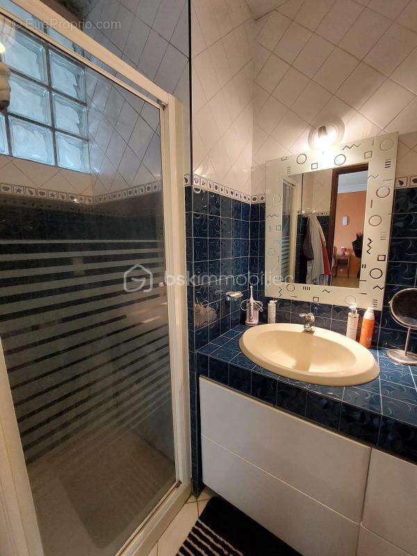 Maison à SERRES-CASTET