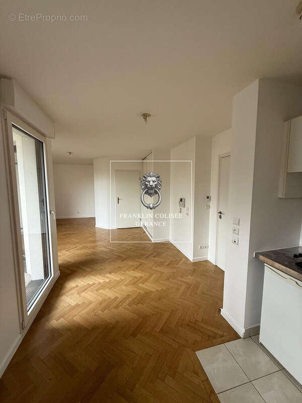 Appartement à SURESNES