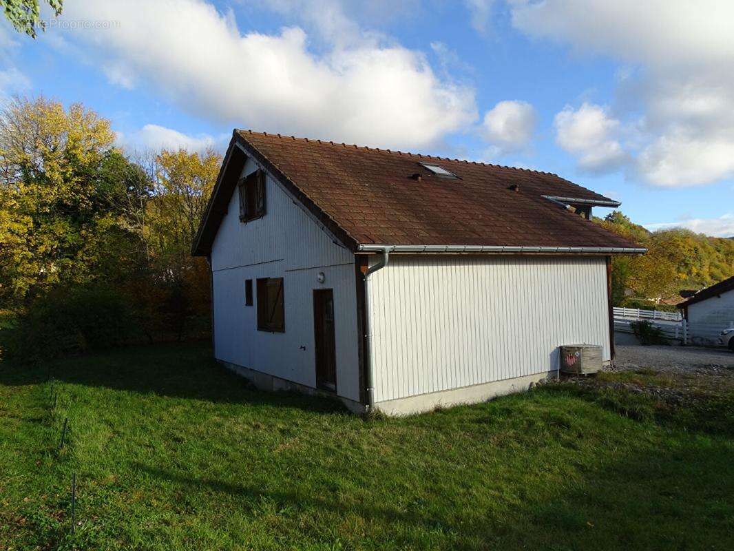 Maison à MOIRANS-EN-MONTAGNE