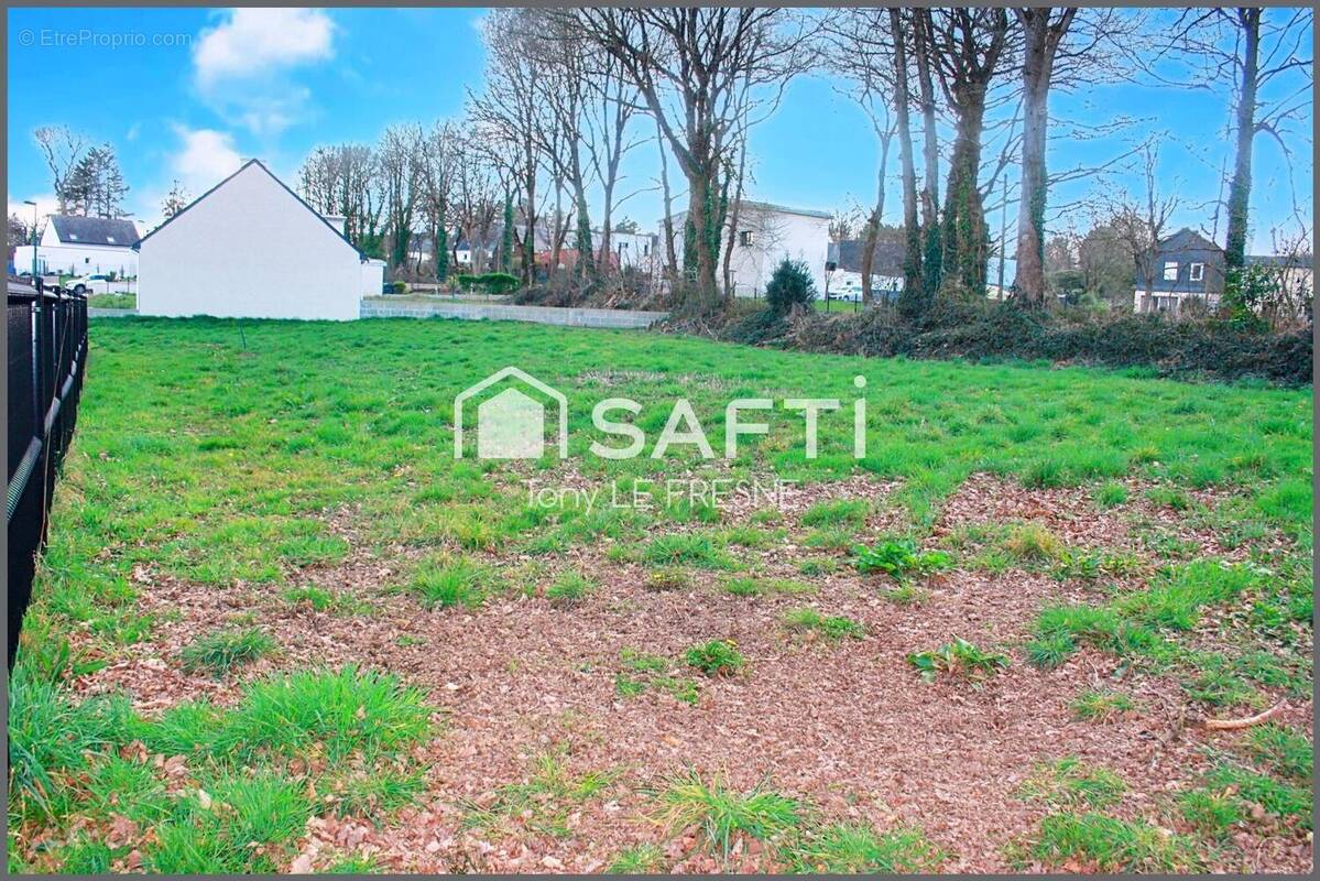 Photo 1 - Terrain à PONTIVY