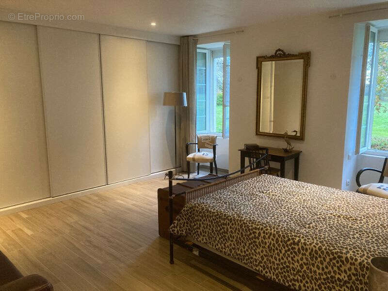 Maison à SAINT-ANDRE-DE-CUBZAC