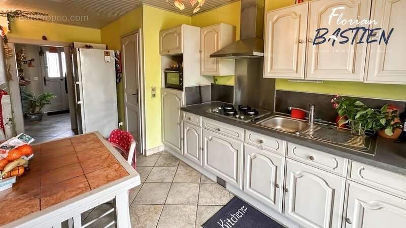 Maison à DOUCHY-LES-MINES