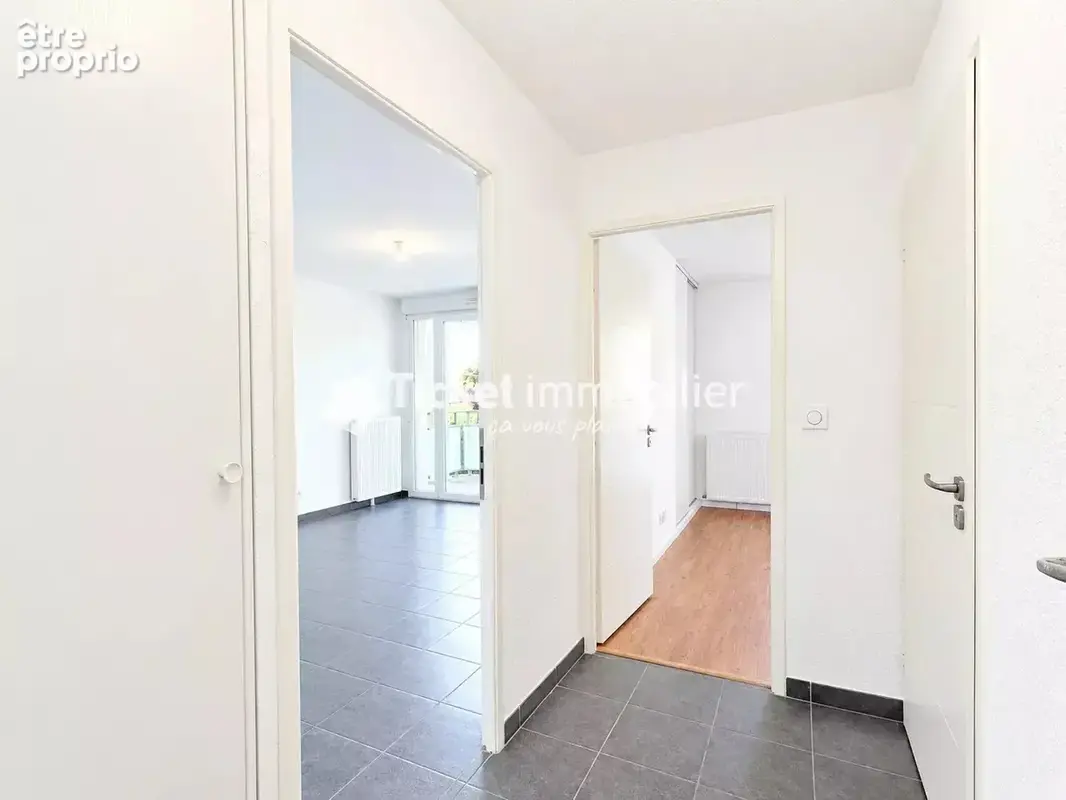 T2 42m2 tournefeuille avec balcon et place de parking - photo 8