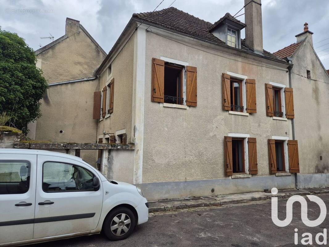 Photo 1 - Maison à ANCY-LE-FRANC