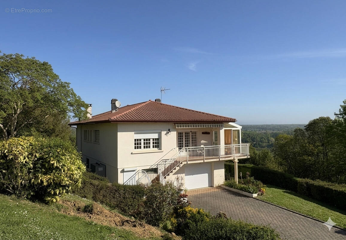 Maison à MUGRON