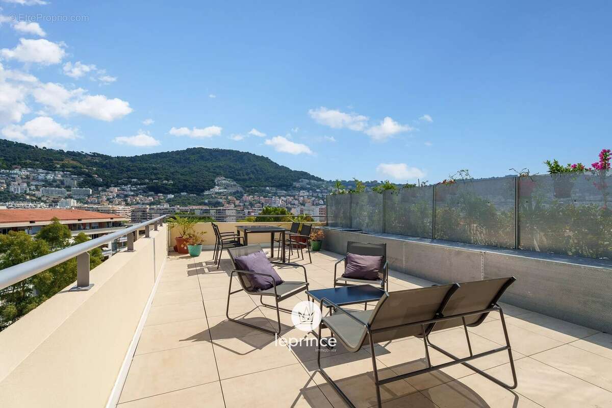 Nice Saint Roch : 2/3 Pièces - Terrasses - Garage - photo 18