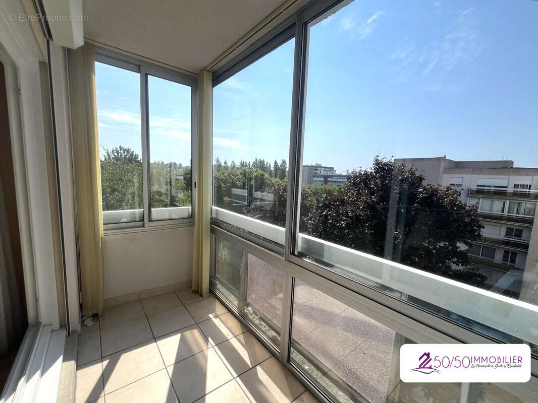 Appartement 81 m² à Brest  - photo 4