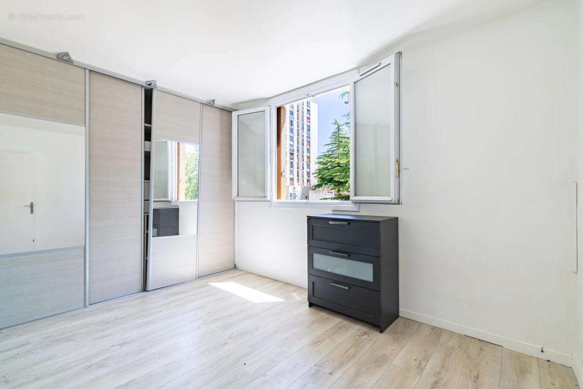 Appartement à NOISY-LE-GRAND