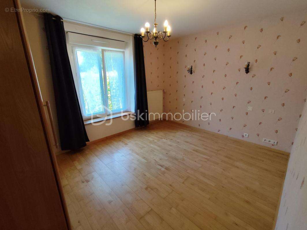 Maison en pierre de 138 m2 exposée plein Sud - photo 10