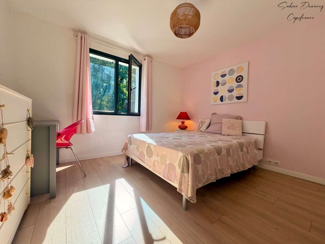 En EXCLUSIVITÉ - Maison Contemporaine avec piscine à ASCAIN - photo 15