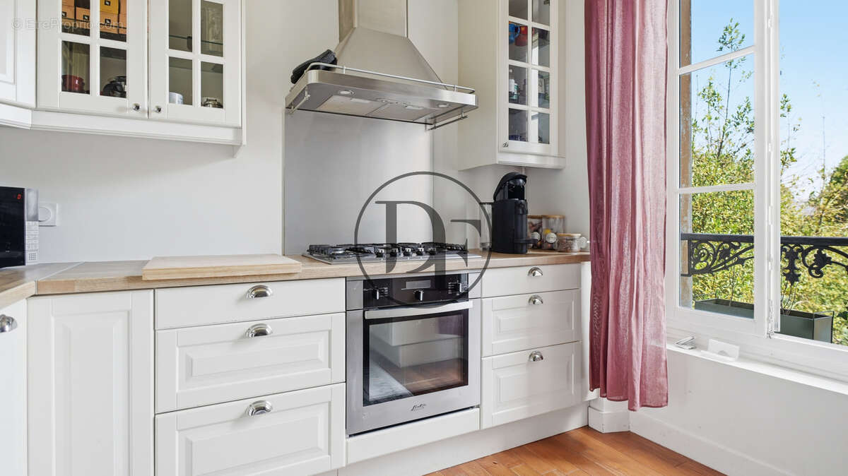 Appartement à FONTAINEBLEAU