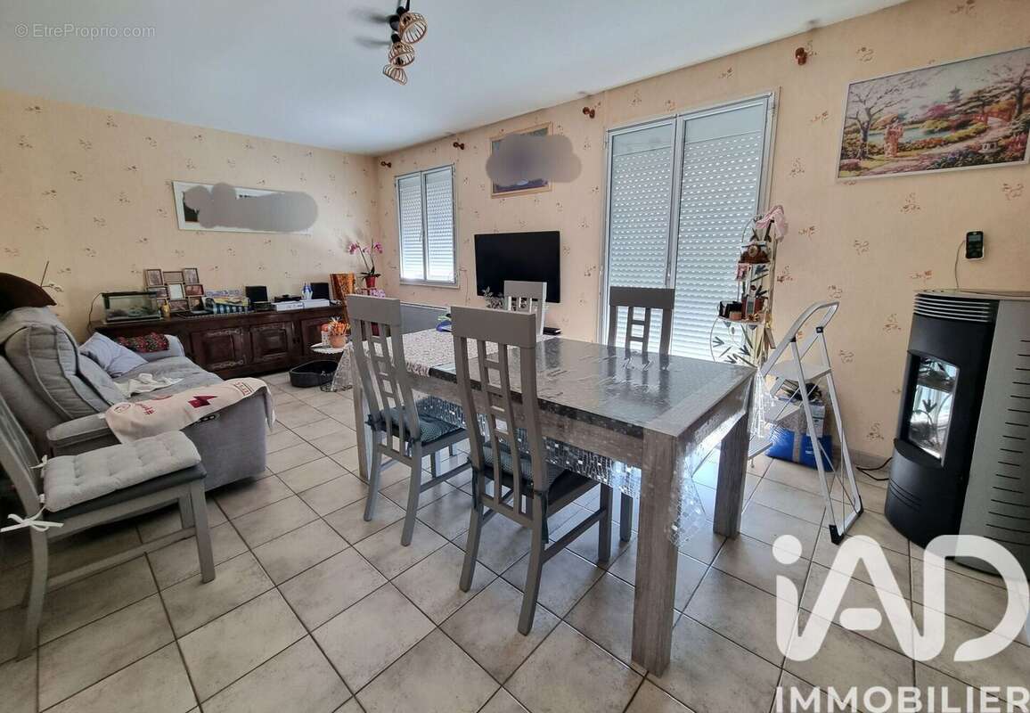 Photo 3 - Maison à DOUE-LA-FONTAINE