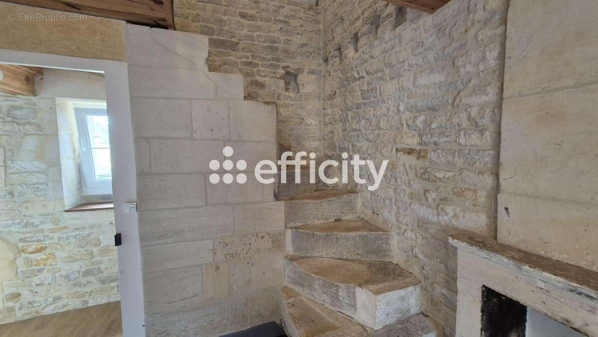 Maison à COURSEULLES-SUR-MER