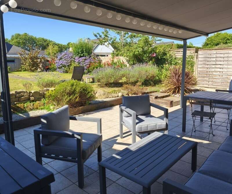 Maison à GRAND-CHAMP