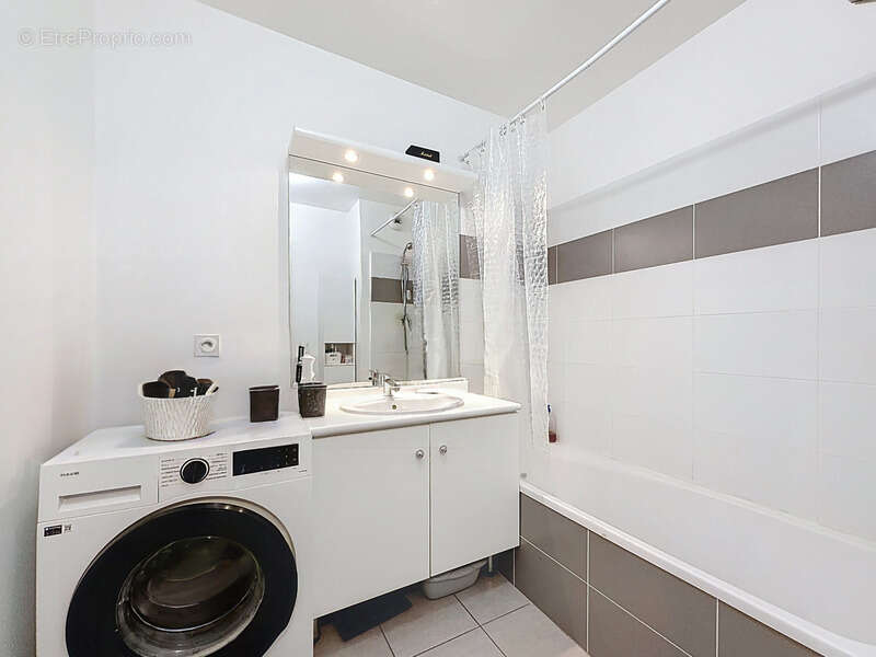 Appartement à LYON-7E