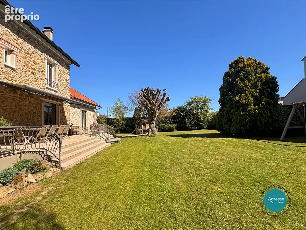 Maison familiale de prestige 7 pièces 200 m2 sous-sol // dépendance - photo 16
