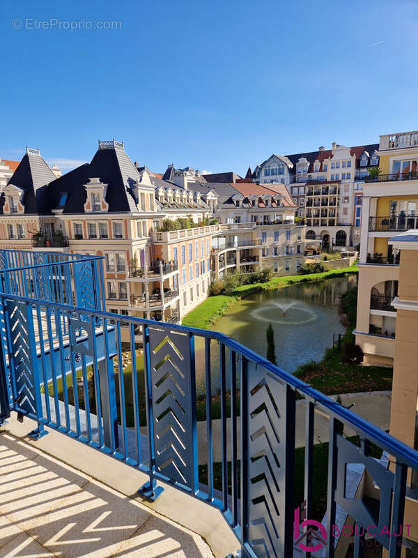 Appartement 56 m² à Le Plessis-Robinson  - photo 2