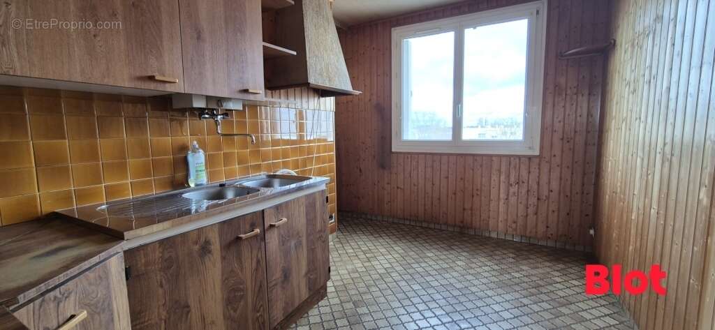 Appartement 77 m² à Saint-Herblain  - photo 4