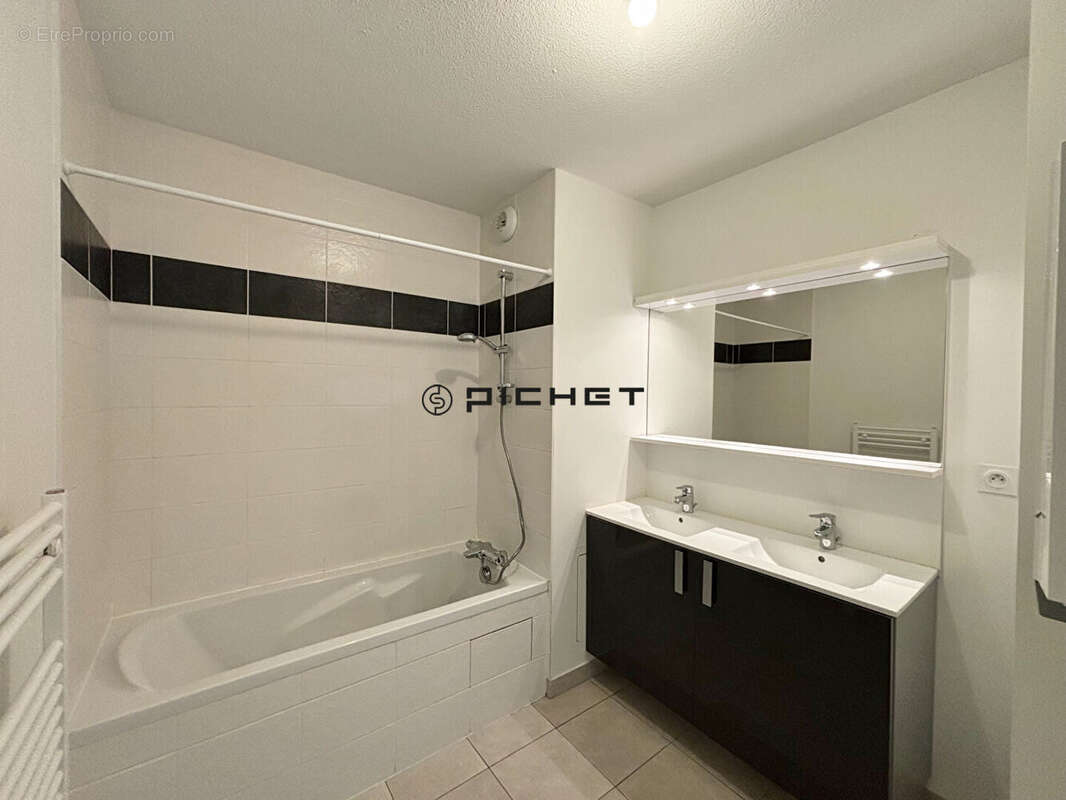 Appartement à THOUARE-SUR-LOIRE