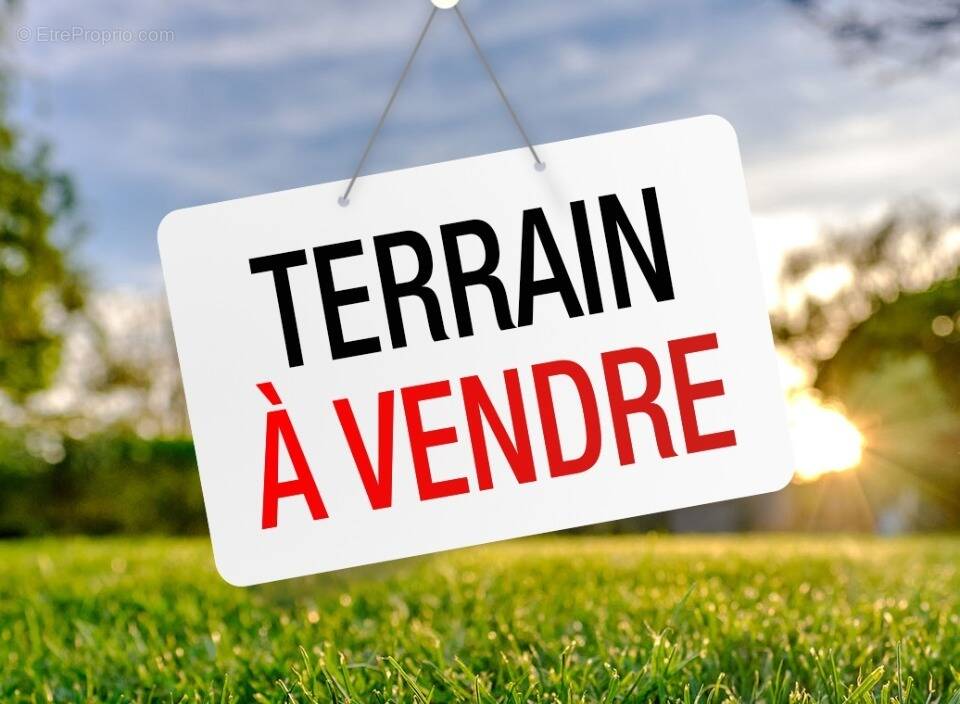 Terrain à DARGNIES