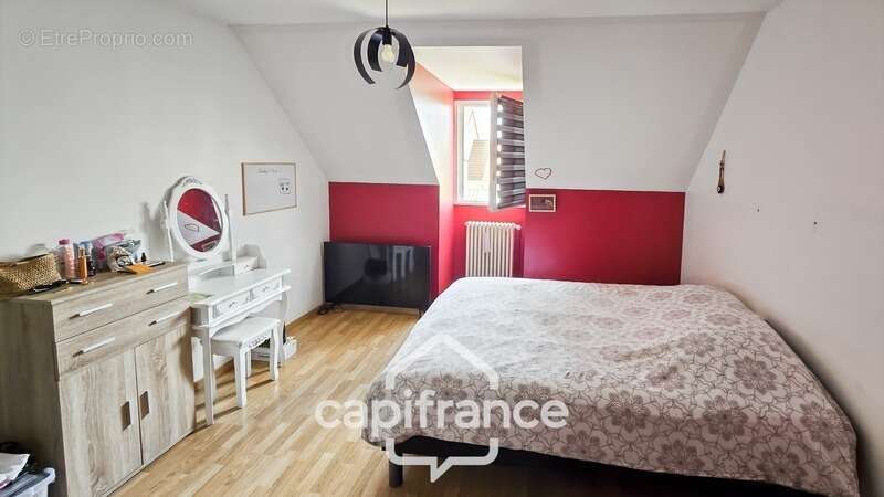 Maison à vendre 6 pièces CHALON SUR SAONE (71) - photo 7