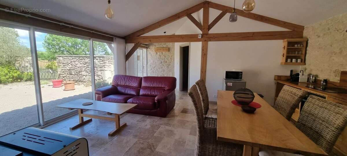 Maison à MONTPEZAT-DE-QUERCY